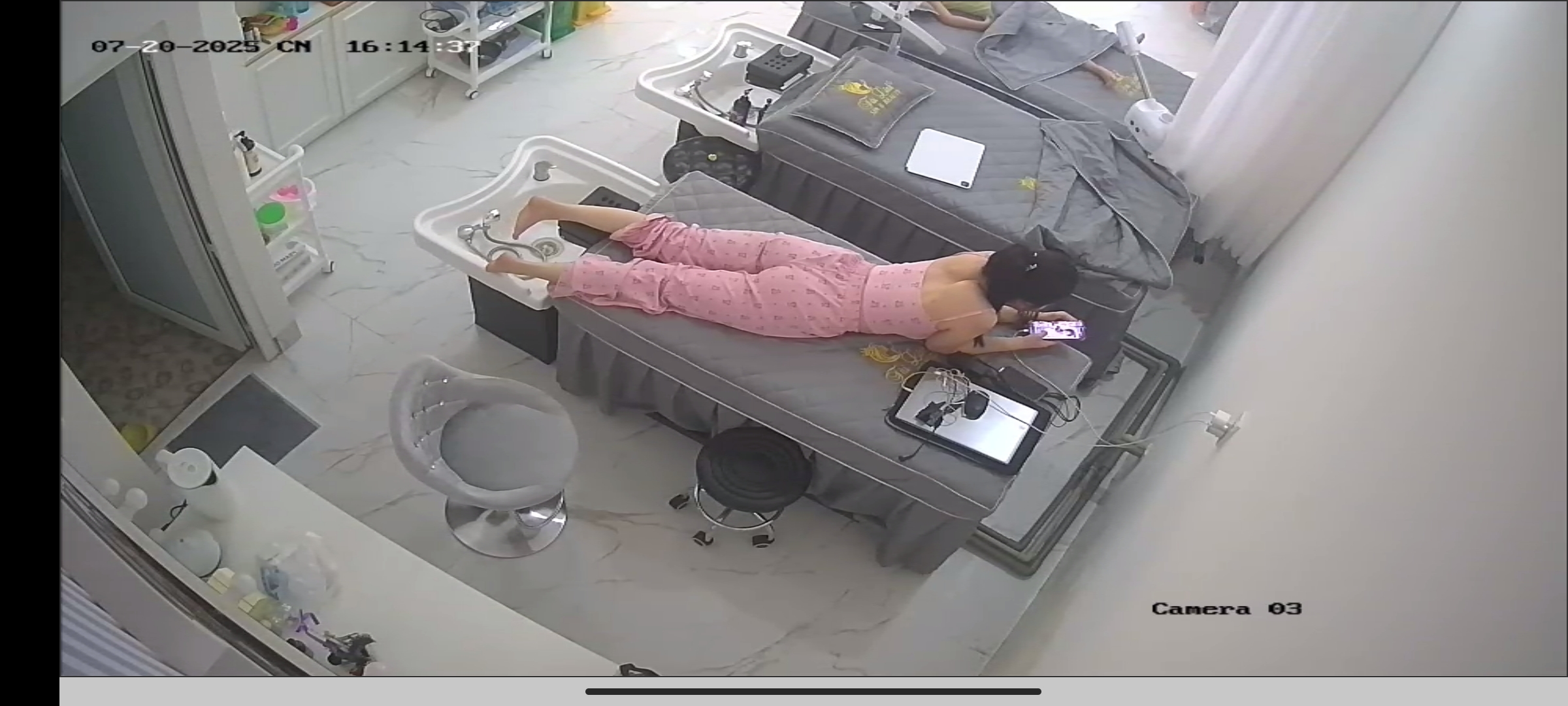 Screenshot_2025-07-22-03-26-24-677_com.safirecctv.connect.jpg